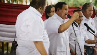 Prabowo Subianto Mengaku Pertimbangkan Gibran Rakabuming Jadi Cawapresnya