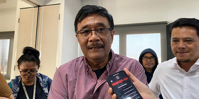 Ⓒ Hak cipta foto di atas dikembalikan sesungguhnya kepada pemilik foto Ⓒ Hak cipta foto di atas dikembalikan sesungguhnya kepada pemilik foto