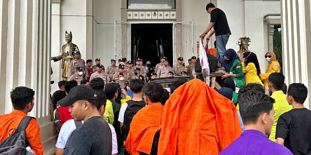 Khawatir Terbentuk Dinasti Politik, Aliansi Mahasiswa Jambi Turun Jalan Tolak Putusan MK