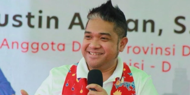 Ⓒ Hak cipta foto di atas dikembalikan sesungguhnya kepada pemilik foto Ⓒ Hak cipta foto di atas dikembalikan sesungguhnya kepada pemilik foto