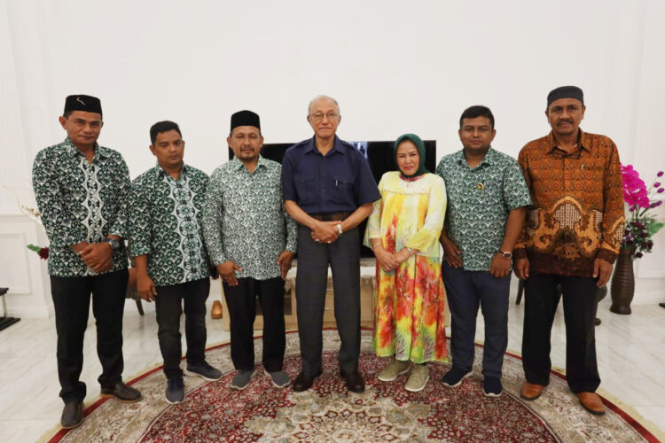 Papdesi Silaturahmi dengan Wali Nanggroe Aceh