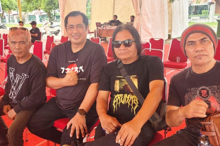 Ⓒ Hak cipta foto di atas dikembalikan sesungguhnya kepada pemilik foto Ⓒ Hak cipta foto di atas dikembalikan sesungguhnya kepada pemilik foto