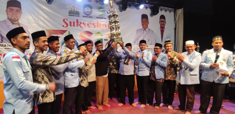 Ⓒ Hak cipta foto di atas dikembalikan sesungguhnya kepada pemilik foto