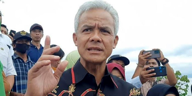 Ⓒ Hak cipta foto di atas dikembalikan sesungguhnya kepada sang pemilik foto Ⓒ Hak cipta foto di atas dikembalikan sesungguhnya kepada pemilik foto