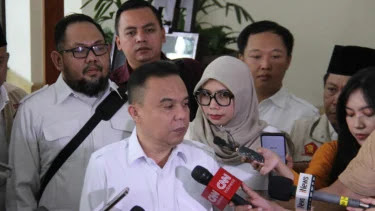 Ⓒ Hak cipta foto di atas dikembalikan sesungguhnya kepada pemilik foto Ⓒ Hak cipta foto di atas dikembalikan sesungguhnya kepada pemilik foto