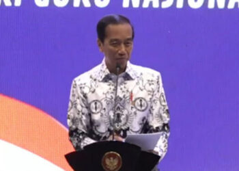 Hari Guru Nasional, Jokowi : Guru Stres Tinggi karena Kurikulum dan Perilaku Siswa
