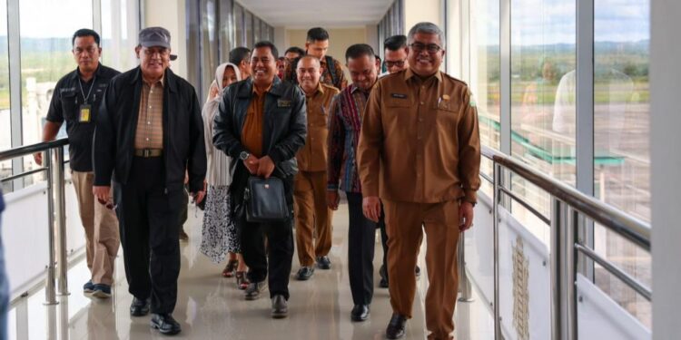 Ⓒ Hak cipta foto di atas dikembalikan sesungguhnya kepada pemilik foto