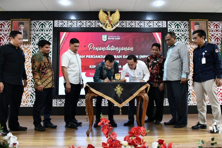 Pemko dan KIP Banda Aceh Teken NPHD untuk Pilkada 2024