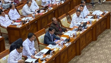 Ⓒ Hak cipta foto di atas dikembalikan sesungguhnya kepada sang pemilik foto Ⓒ Hak cipta foto di atas dikembalikan sesungguhnya kepada pemilik foto