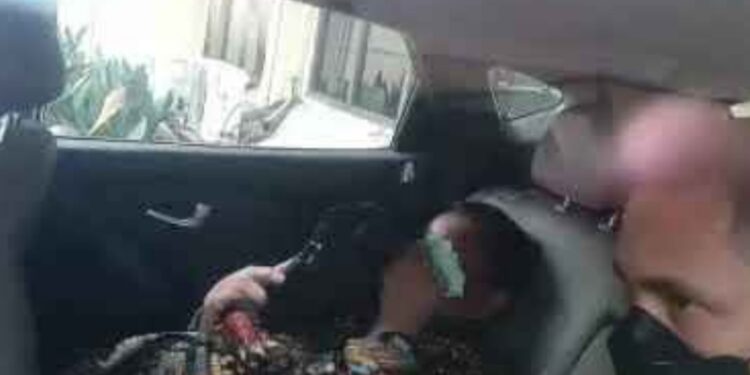 Ⓒ Hak cipta foto di atas dikembalikan sesungguhnya kepada sang pemilik foto Ⓒ Hak cipta foto di atas dikembalikan sesungguhnya kepada pemilik foto