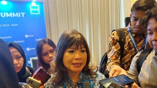 Ⓒ Hak cipta foto di atas dikembalikan sesungguhnya kepada pemilik foto Ⓒ Hak cipta foto di atas dikembalikan sesungguhnya kepada pemilik foto