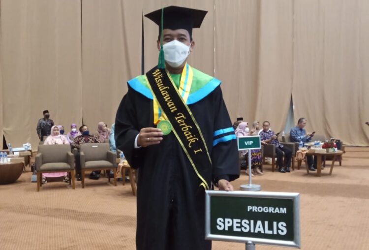 Prima Trisna Aji adalah Dosen Spesialis Medikal Bedah saat menyampaikan Teori Pemilu 2024 yang adil dan takut akan akhirat. FOTO/Dok. Pribadi. Ⓒ Hak cipta foto di atas dikembalikan sesungguhnya kepada pemilik foto