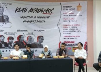 Diskusi Panel Lingkar Wawasan bertajuk "Nepotisme dan Tantangan Demokrasi Bangsa" di Gelanggang Generasi Muda, Kota Bandung. Sabtu (18/11/2023). FOTO/Net. Ⓒ Hak cipta foto di atas dikembalikan sesungguhnya kepada pemilik foto