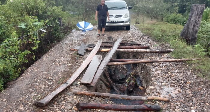 Ⓒ Hak cipta foto di atas dikembalikan sesungguhnya kepada sang pemilik foto Ⓒ Hak cipta foto di atas dikembalikan sesungguhnya kepada pemilik foto