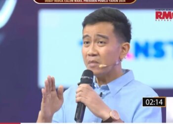 Anies Geleng-geleng Lagi saat Gibran Samakan Penerimaan Pajak dengan Kebun Binatang