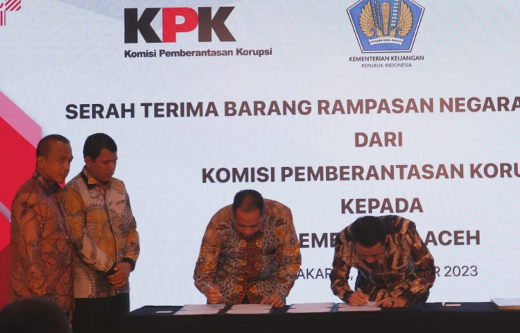 Pemerintah Aceh Terima Hibah Tanah dan Bangunan Hasil Rampasan Negara