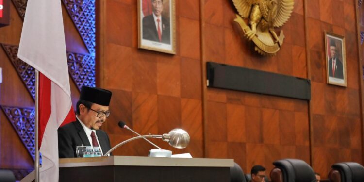 Tujuh Rancangan Qanun Usulan Pemerintah Aceh Disampaikan dalam Paripurna DPRA