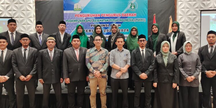 Ⓒ Hak cipta foto di atas dikembalikan sesungguhnya kepada sang pemilik foto Ⓒ Hak cipta foto di atas dikembalikan sesungguhnya kepada pemilik foto