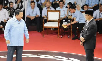 Jubir Timnas AMIN Sebut Prabowo Keluar dari Tema Debat Pilpres: Nggak Nyambung