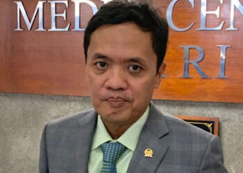 Keseleo Lidah Mahfud MD Dinilai Lebih Parah dari Gibran soal Asam Sulfat