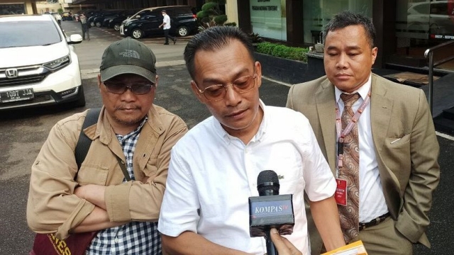 Ⓒ Hak cipta foto di atas dikembalikan sesungguhnya kepada pemilik foto Ⓒ Hak cipta foto di atas dikembalikan sesungguhnya kepada pemilik foto