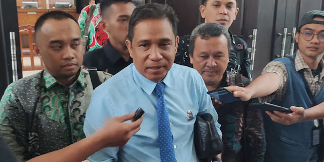 Ⓒ Hak cipta foto di atas dikembalikan sesungguhnya kepada pemilik foto Ⓒ Hak cipta foto di atas dikembalikan sesungguhnya kepada pemilik foto