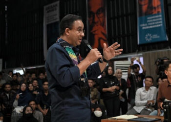 Sindir Gibran soal Stunting, Anies: Asam Folat Enggak Ada di Bengkel