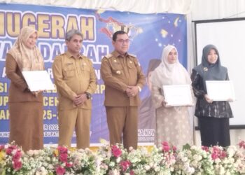 11 OPD Terbaik Terima Penghargaan Inovatif Dari Pj Bupati Mahdi