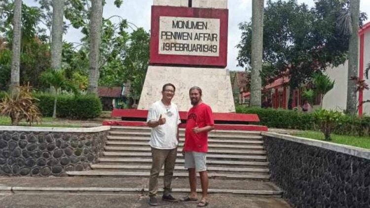 Para pemilik label musik Gema Suara Indonesia Records, Denny Wijaya dan Rulli Aryanto. FOTO/Dok. Istimewa. Ⓒ Hak cipta foto di atas dikembalikan sesungguhnya kepada pemilik foto