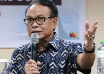 Pengamat: ASN Mau Jadi Kepala Daerah Saja Mundur, Jabatan Sepenting Presiden Kok Nggak Mundur?