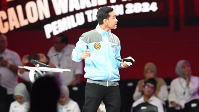 Ⓒ Hak cipta foto di atas dikembalikan sesungguhnya kepada pemilik foto Ⓒ Hak cipta foto di atas dikembalikan sesungguhnya kepada pemilik foto