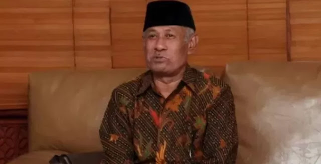 Ⓒ Hak cipta foto di atas dikembalikan sesungguhnya kepada pemilik foto Ⓒ Hak cipta foto di atas dikembalikan sesungguhnya kepada pemilik foto