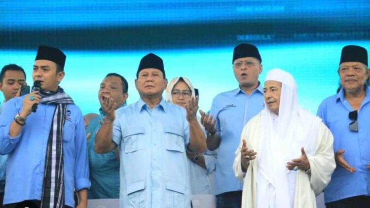 Ⓒ Hak cipta foto di atas dikembalikan sesungguhnya kepada pemilik foto Ⓒ Hak cipta foto di atas dikembalikan sesungguhnya kepada pemilik foto
