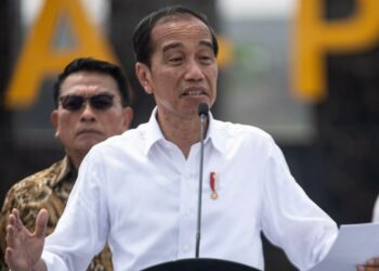 Revisi UU KPK hingga Akali Aturan MK, Jokowi Dinilai Rakus Kekuasaan Lebih dari Soeharto