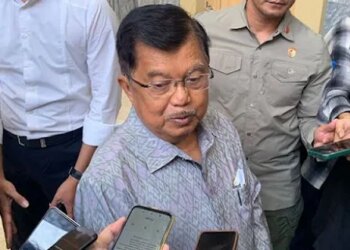 Wakil Presiden ke-10 dan ke-12 RI, Muhammad Jusuf Kalla (JK) mengungkapkan hak angket akan menjadi hal baik untuk kedua belah pihak pada Sabtu (24/2/2024). FOTO/Net. Ⓒ Hak cipta foto di atas dikembalikan sesungguhnya kepada pemilik foto