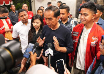 Jokowi soal Kampanyekan PSI: Enggak Tahu, Saya Diundang dan Datang Minum Teh