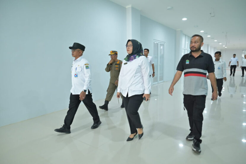 Pj Bupati Aceh Jaya Tinjau Persiapan Gedung Baru RSUD Teuku Umar