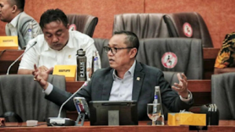 Ⓒ Hak cipta foto di atas dikembalikan sesungguhnya kepada pemilik foto Ⓒ Hak cipta foto di atas dikembalikan sesungguhnya kepada pemilik foto