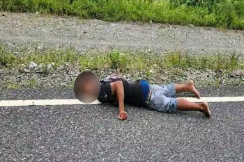 Kembali Anggota TNI Tewas di Papua, Sebby Sambom: Dia Intel Menyamar Jadi Penjual Air Galon