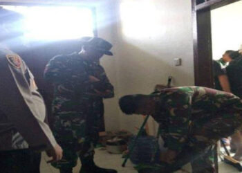 Serda DAR (25), oknum anggota TNI AD diamankan aparat gabungan TNI-Polri. FOTO/Net. Ⓒ Hak cipta foto di atas dikembalikan sesungguhnya kepada pemilik foto