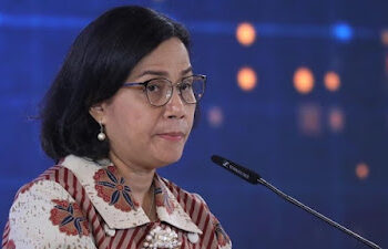 Reaksi Sri Mulyani Ditanya Program Makan Siang Gratis Prabowo: Aku Enggak Bisa Ngomong