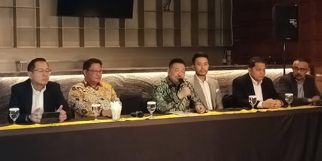 Ⓒ Hak cipta foto di atas dikembalikan sesungguhnya kepada pemilik foto Ⓒ Hak cipta foto di atas dikembalikan sesungguhnya kepada pemilik foto