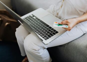 Dijamin Aman! Pinjaman Online BCA Cair Rp100 Juta Tanpa Jaminan, Begini Proses Pengajuannya