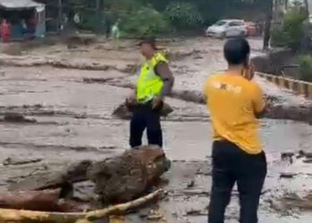 Banjir Lahar Dingin Gunung Marapi: Jalur Kabupaten Agam-Tanah Datar Tidak Dapat Dilalui