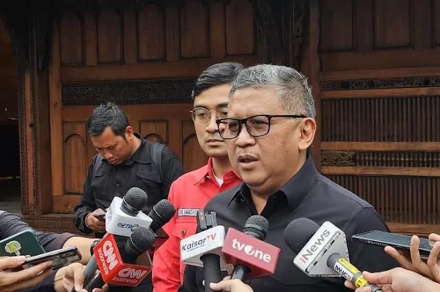 Ⓒ Hak cipta foto di atas dikembalikan sesungguhnya kepada pemilik foto Ⓒ Hak cipta foto di atas dikembalikan sesungguhnya kepada pemilik foto