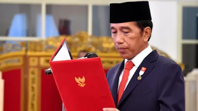 Ⓒ Hak cipta foto di atas dikembalikan sesungguhnya kepada pemilik foto Ⓒ Hak cipta foto di atas dikembalikan sesungguhnya kepada pemilik foto