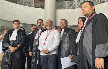 Tim Hukum Anies Minta MK Hadirkan Jokowi ke Sidang PHPU