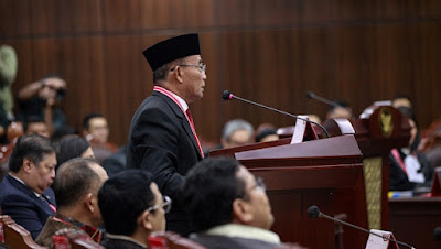 Hakim MK Tanya Menko PMK soal Frasa 'Penugasan Presiden': Cawe-Cawe?