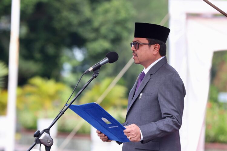 Pj Sekda Pimpin Upacara Peringatan Hari Pendidikan Nasional di Aceh