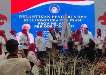 Dewan Pimpinan Daerah (DPD) dan Dewan Pimpinan Cabang (DPC) Kita Indonesia Kita Prabu (KIPRA) Aceh resmi dilantik untuk masa bakti 2024-2029. FOTO/Orinews/Maulya. Ⓒ Hak cipta foto di atas dikembalikan sesungguhnya kepada pemilik foto